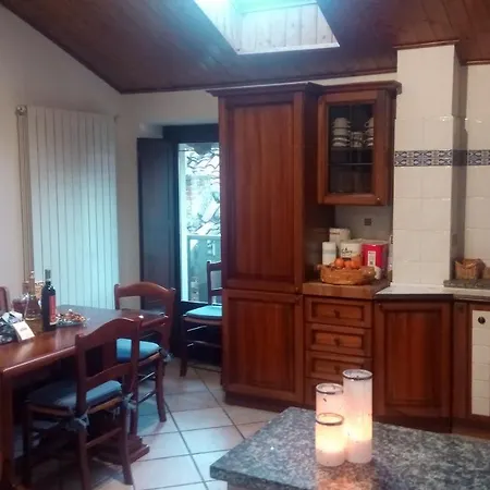 Villa Casa Del Rustico, Indipendente Vista Sacra Con Dipinto *