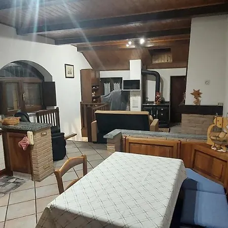 Casa Del Rustico, Indipendente Vista Sacra Con Dipinto