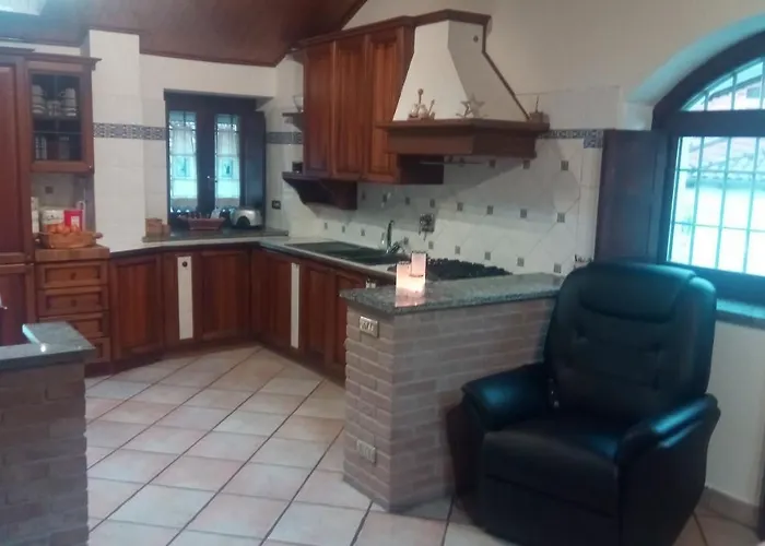 Villa Casa Del Rustico, Indipendente Vista Sacra Con Dipinto