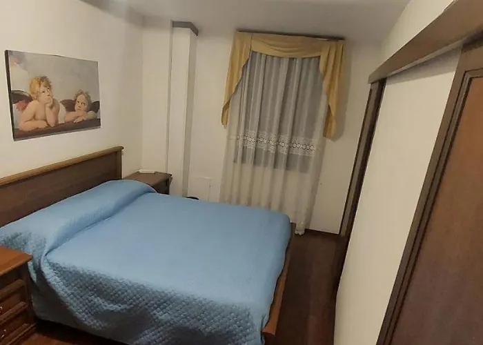 Casa Del Rustico, Indipendente Vista Sacra Con Dipinto