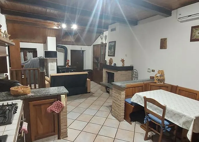 Casa Del Rustico, Indipendente Vista Sacra Con Dipinto * Caprie